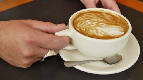 Caffe-Latte-Coffee-5312-1397645300.jpg